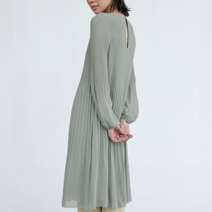 Aritzia Wilfred Daydreamer pleated mini dress sage